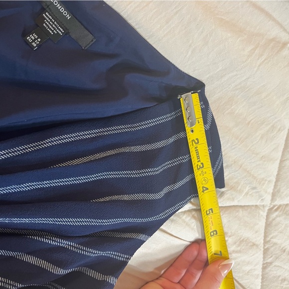 Maggy London Women’s Blue White Striped Midi Dress V-Neckline Size 8 - Picture 8 of 14